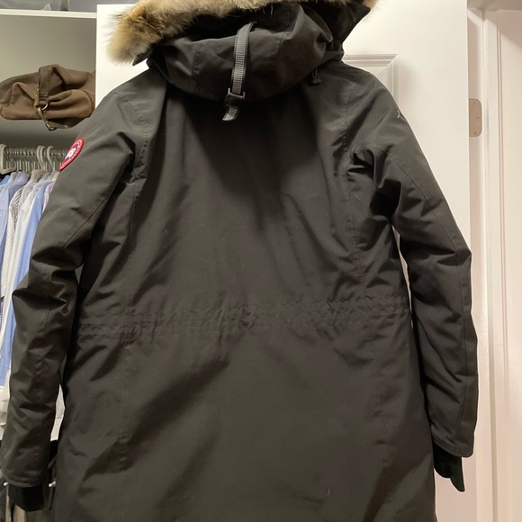 Never really worn Canada Goose Ellesmere Large - Picture 9 of 13